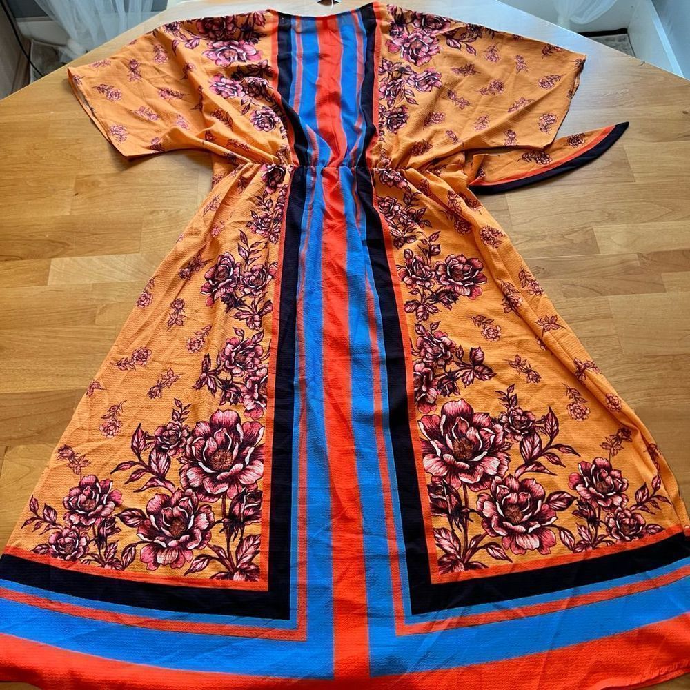 HER….BOTTARI floral dress small NWT